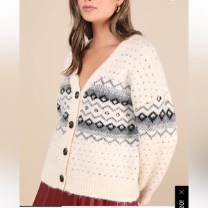 Cozy cream and blue Patterned Sweater